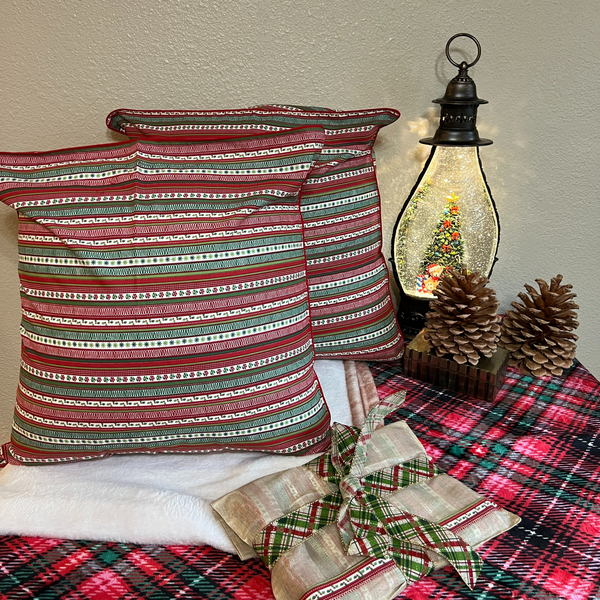 Red & Green Classic Design Cushion Covers