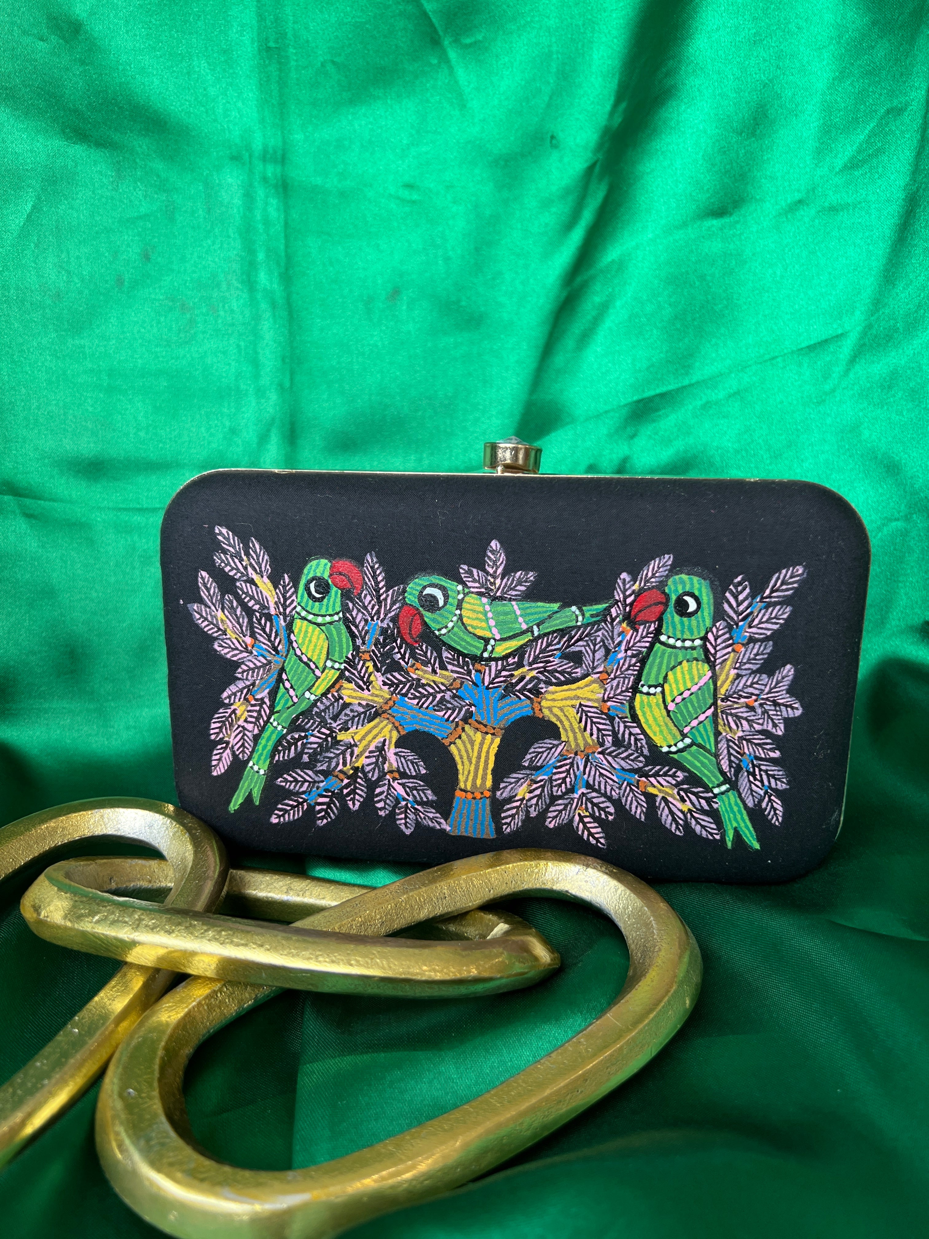 Black Gond Art Bags